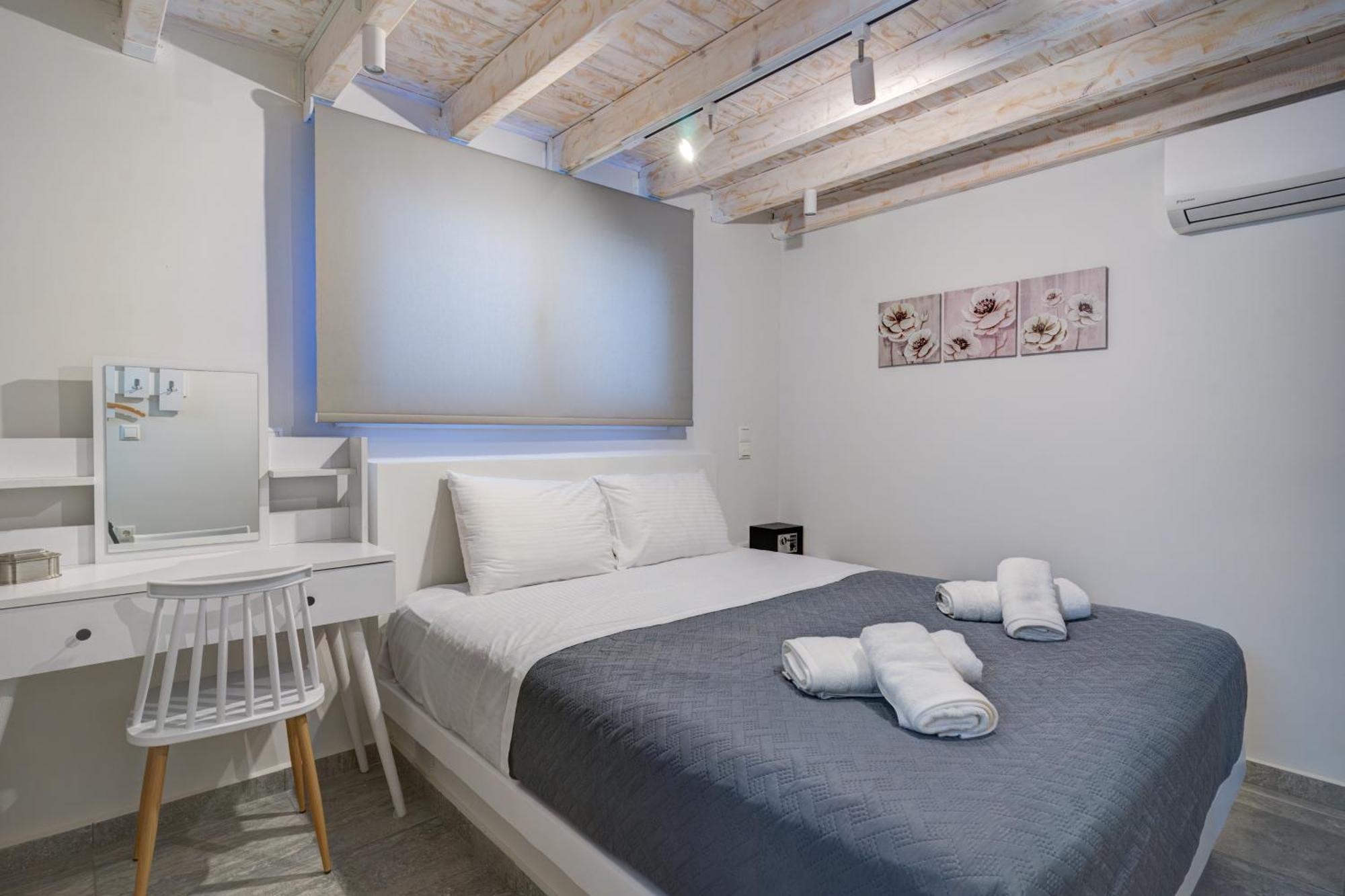 Molos Beachfront Apartments In Diakopto Dış mekan fotoğraf