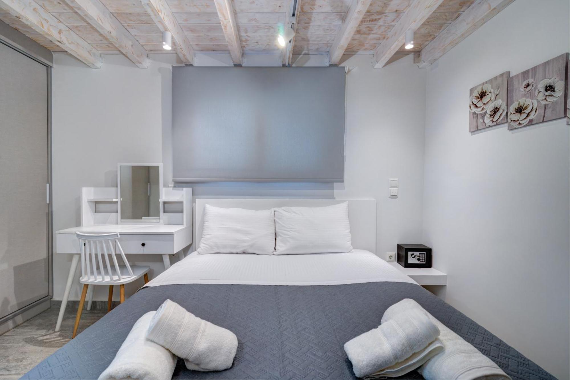 Molos Beachfront Apartments In Diakopto Dış mekan fotoğraf