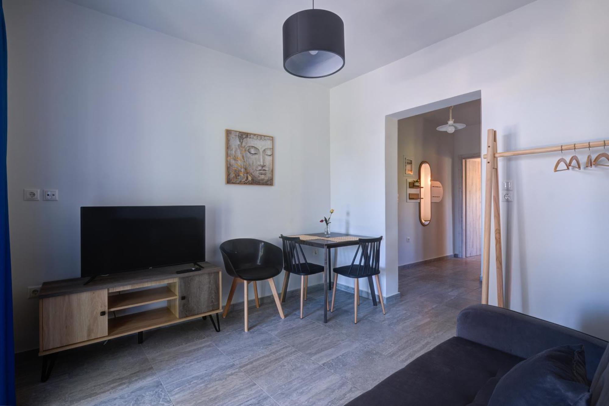 Molos Beachfront Apartments In Diakopto Dış mekan fotoğraf