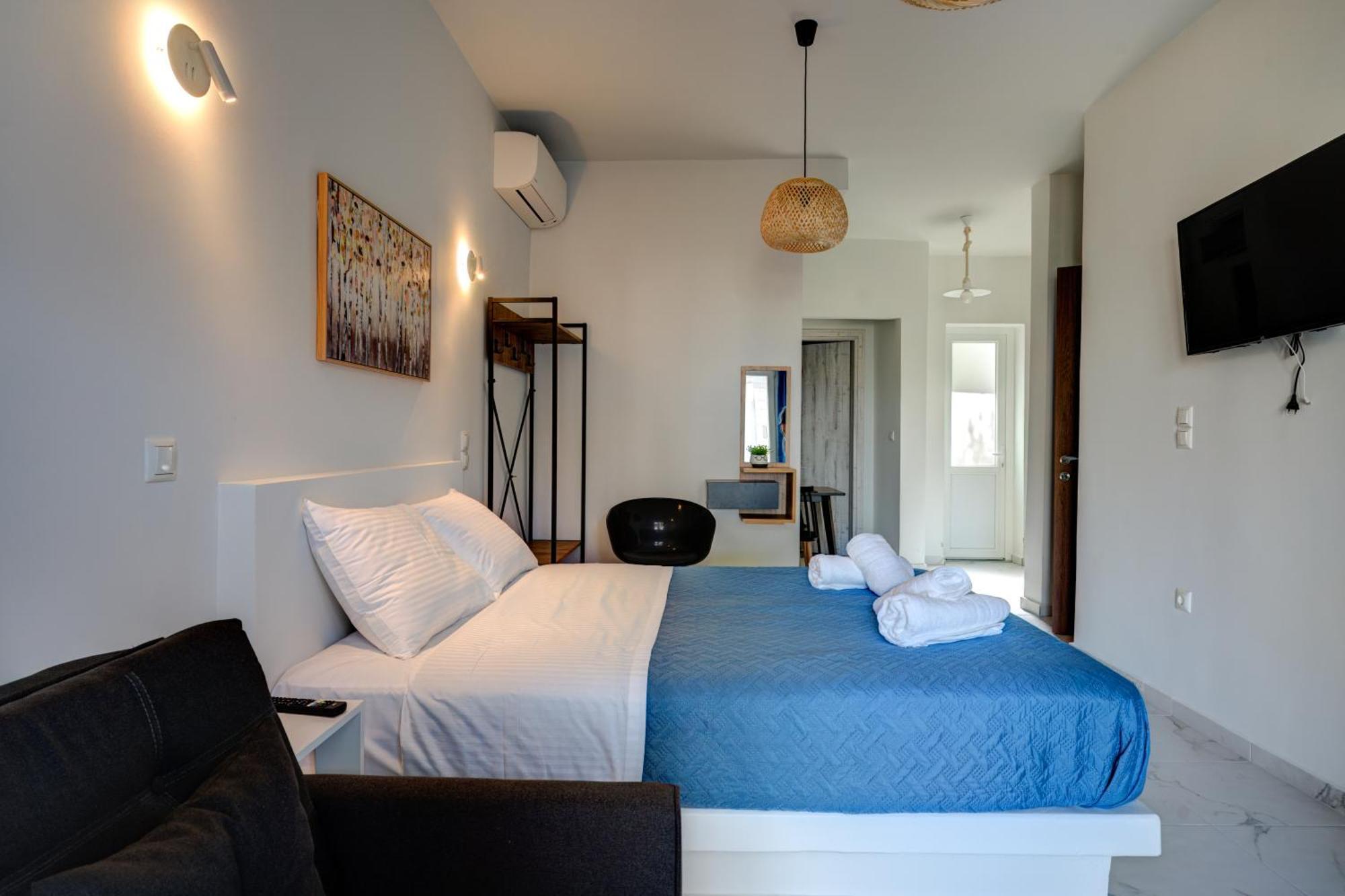 Molos Beachfront Apartments In Diakopto Dış mekan fotoğraf